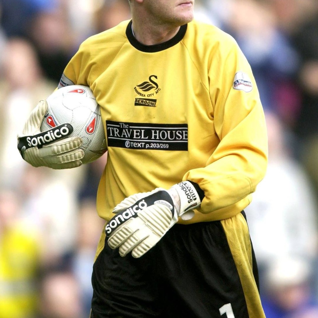 Swansea City 2003-04 GK 1 Kit