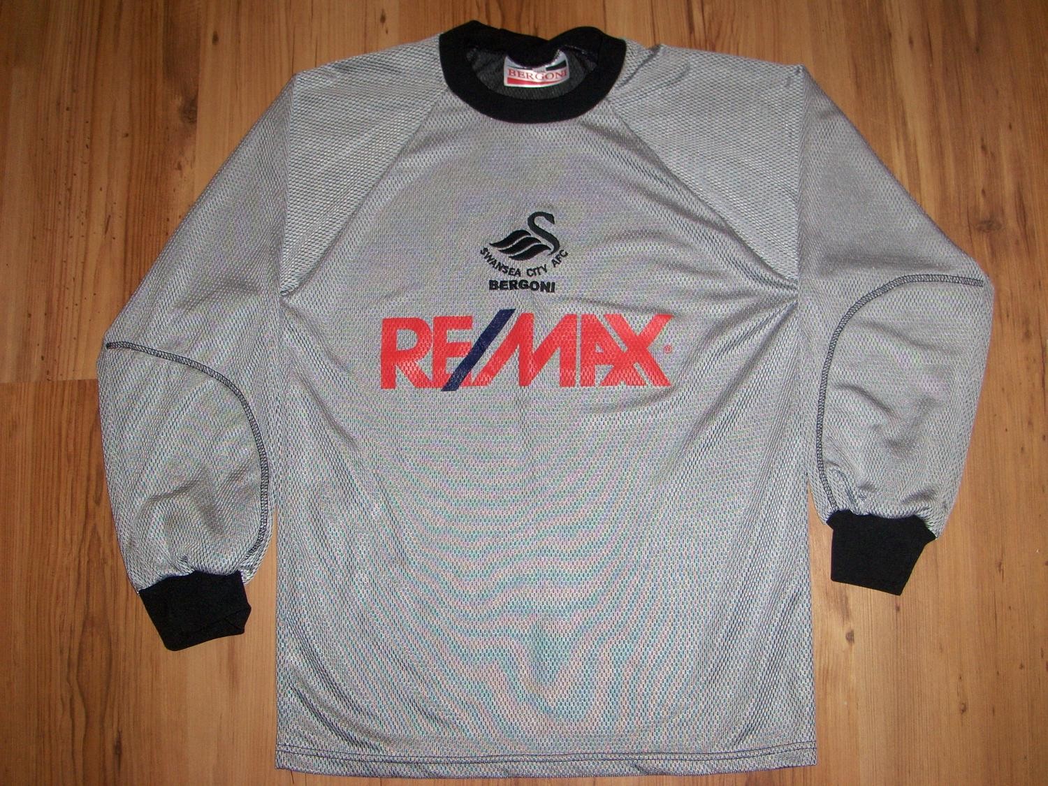Swansea City 2004-05 GK 1 Kit