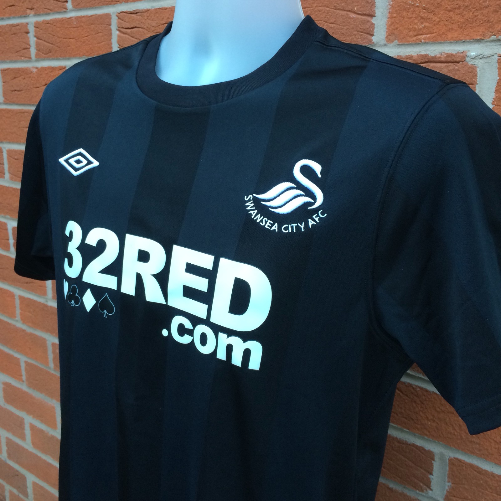 Swansea City 2010-11 Away Kit