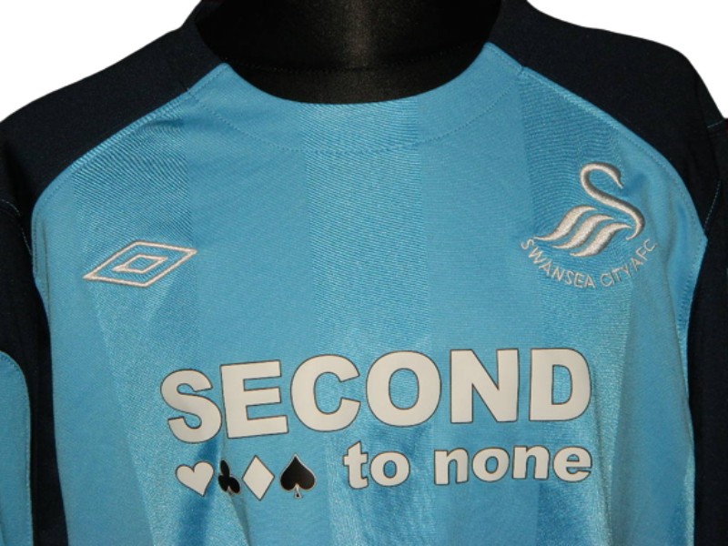 Swansea City 2010-11 GK 1 Kit