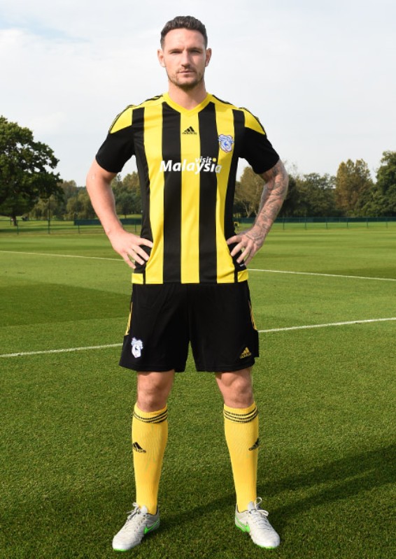 Cardiff City 2015-16 Third Kit