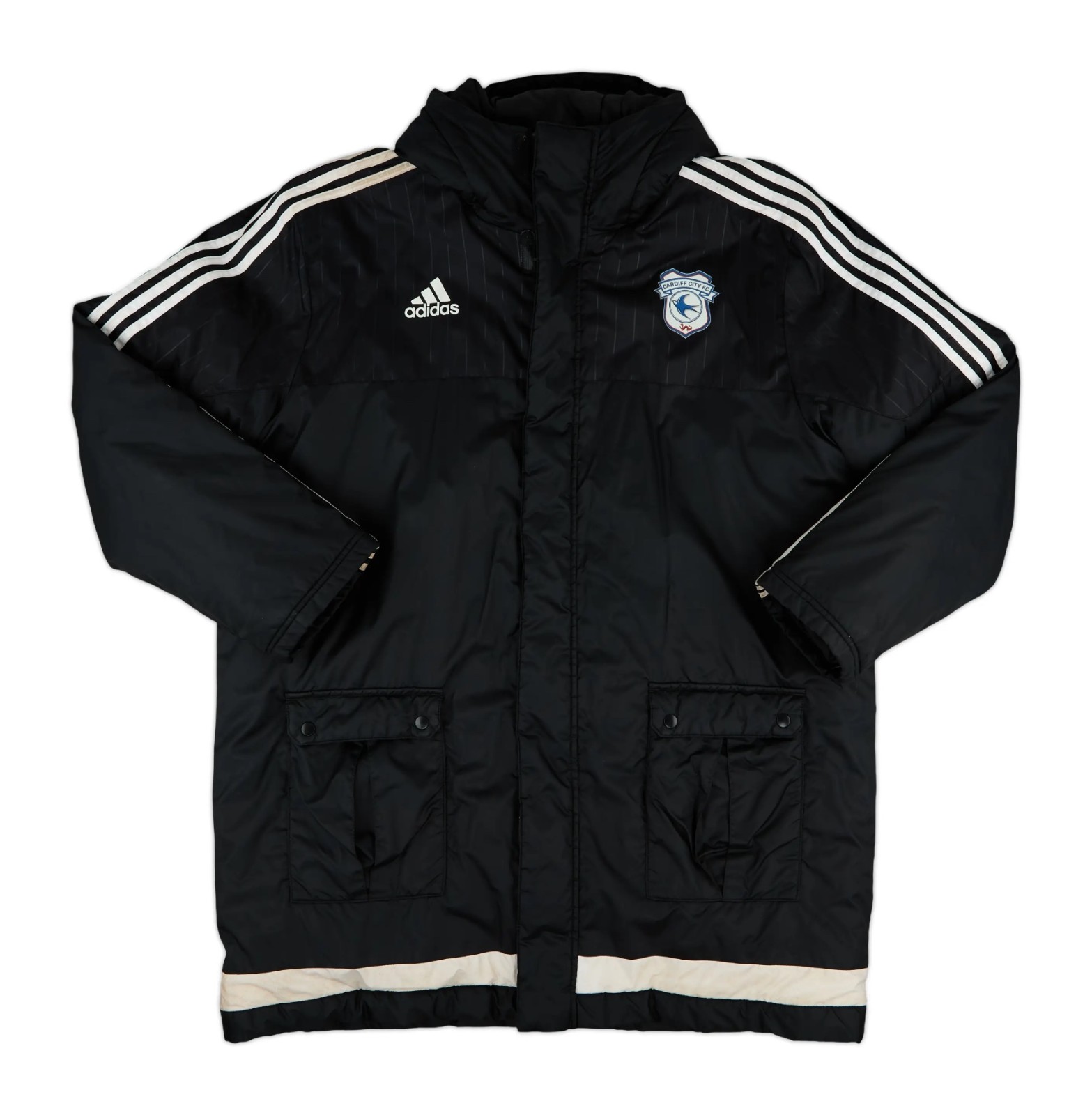 Cardiff City 2016-17 Bench Kit