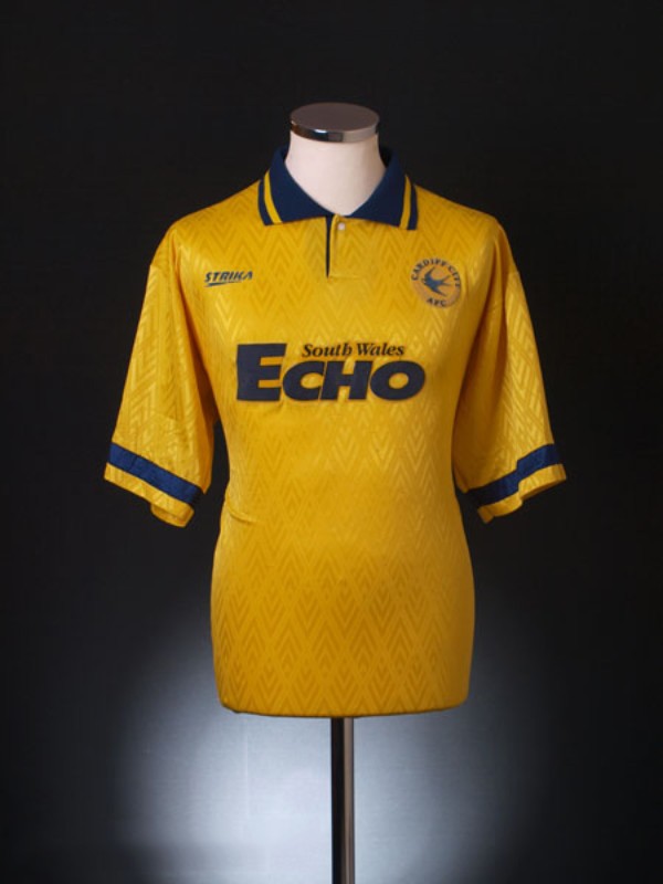 Cardiff City 1994-95 Away Kit