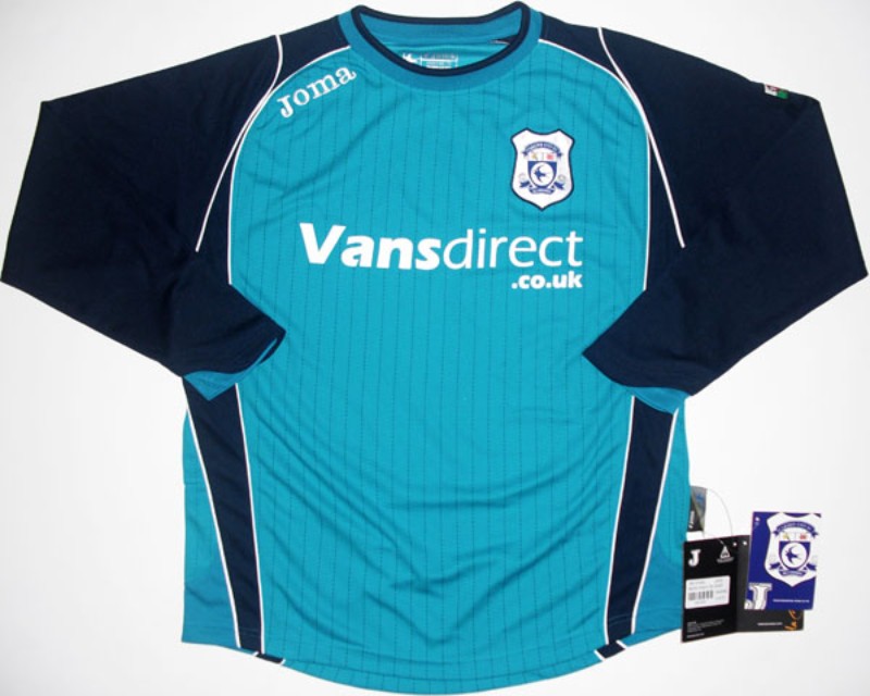 Cardiff City 2008-09 GK 1 Kit