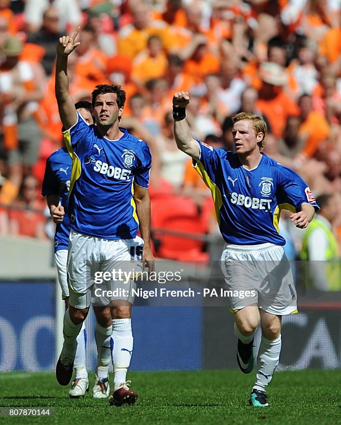 Cardiff City 2009-10 EFL Championship Play-Off Final Kit