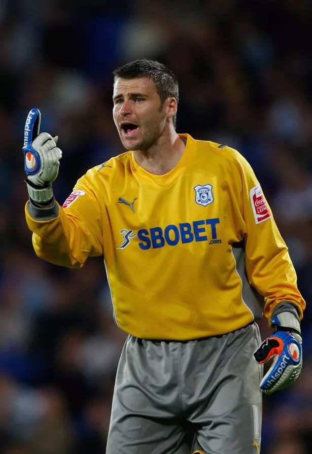 Cardiff City 2009-10 GK 1 Kit