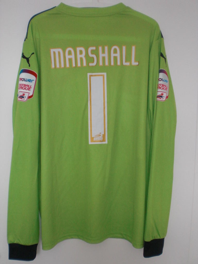 Cardiff City 2010-11 GK 3 Kit