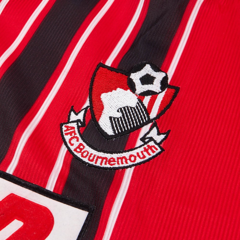 AFC Bournemouth 2000-01 Home Kit