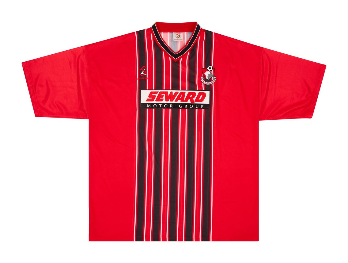 AFC Bournemouth 2000-01 Home Kit