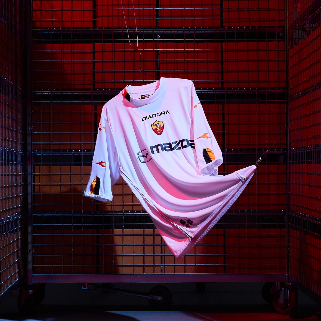 AS Roma 2003-04 Away Kit