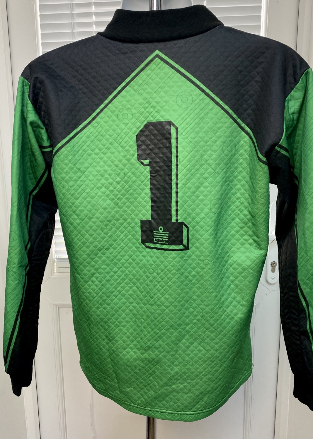 Brighton & Hove Albion 1995-96 GK 1 Kit