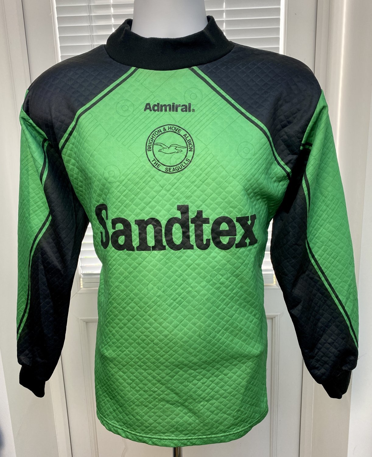 Brighton & Hove Albion 1995-96 GK 1 Kit