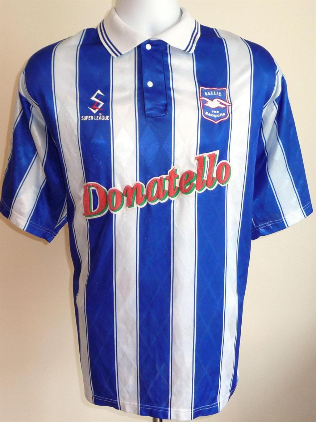 Brighton & Hove Albion 1998-99 Home Kit