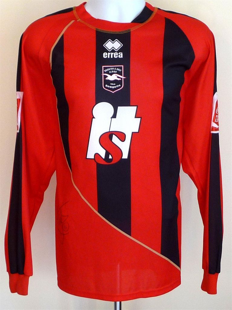 Brighton & Hove Albion 2009-10 Away Kit