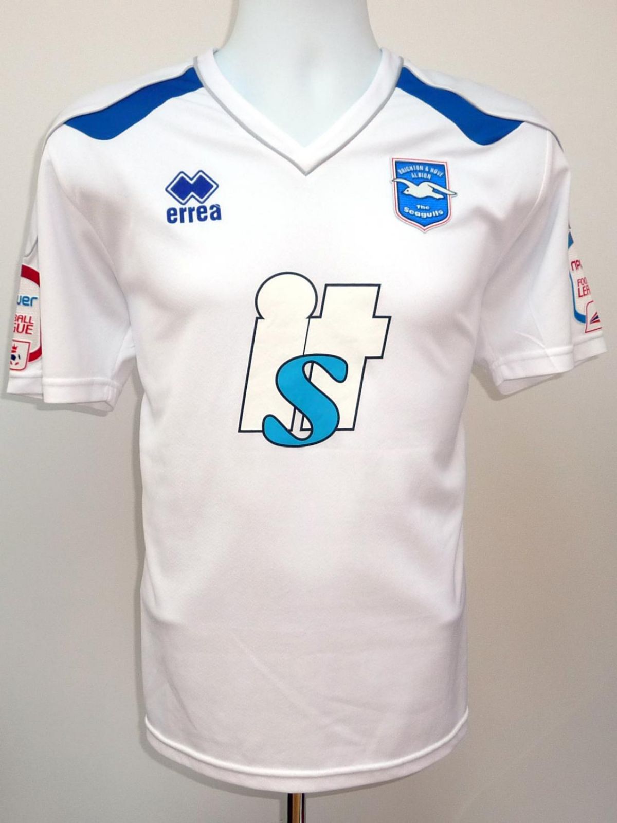 Brighton & Hove Albion 2010-11 Third Kit