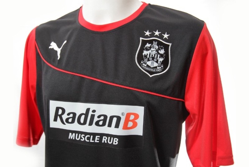 Huddersfield Town 2013-14 Away Kit