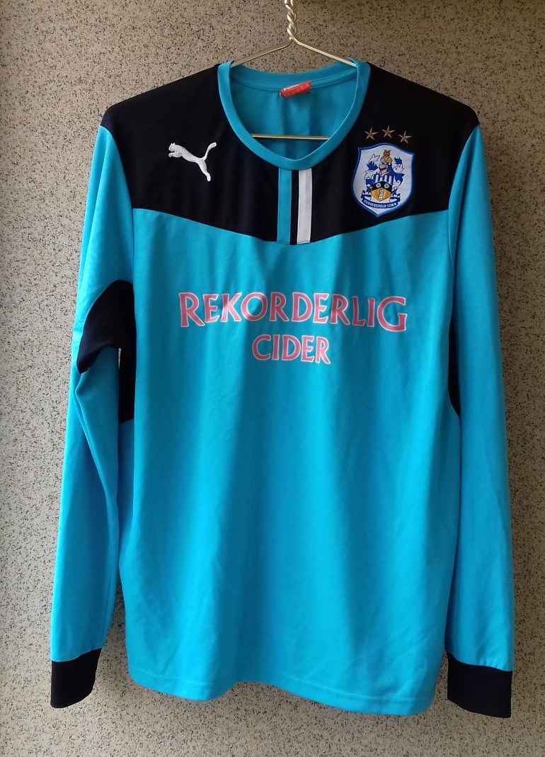 Huddersfield Town 2014-15 GK 1 Kit