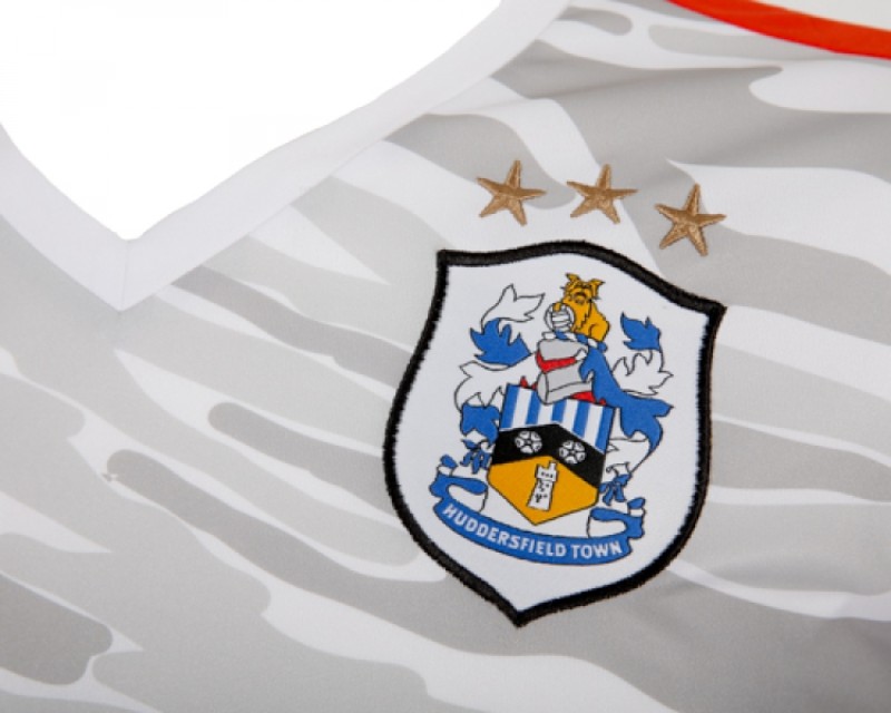 Huddersfield Town 2015-16 Third Kit
