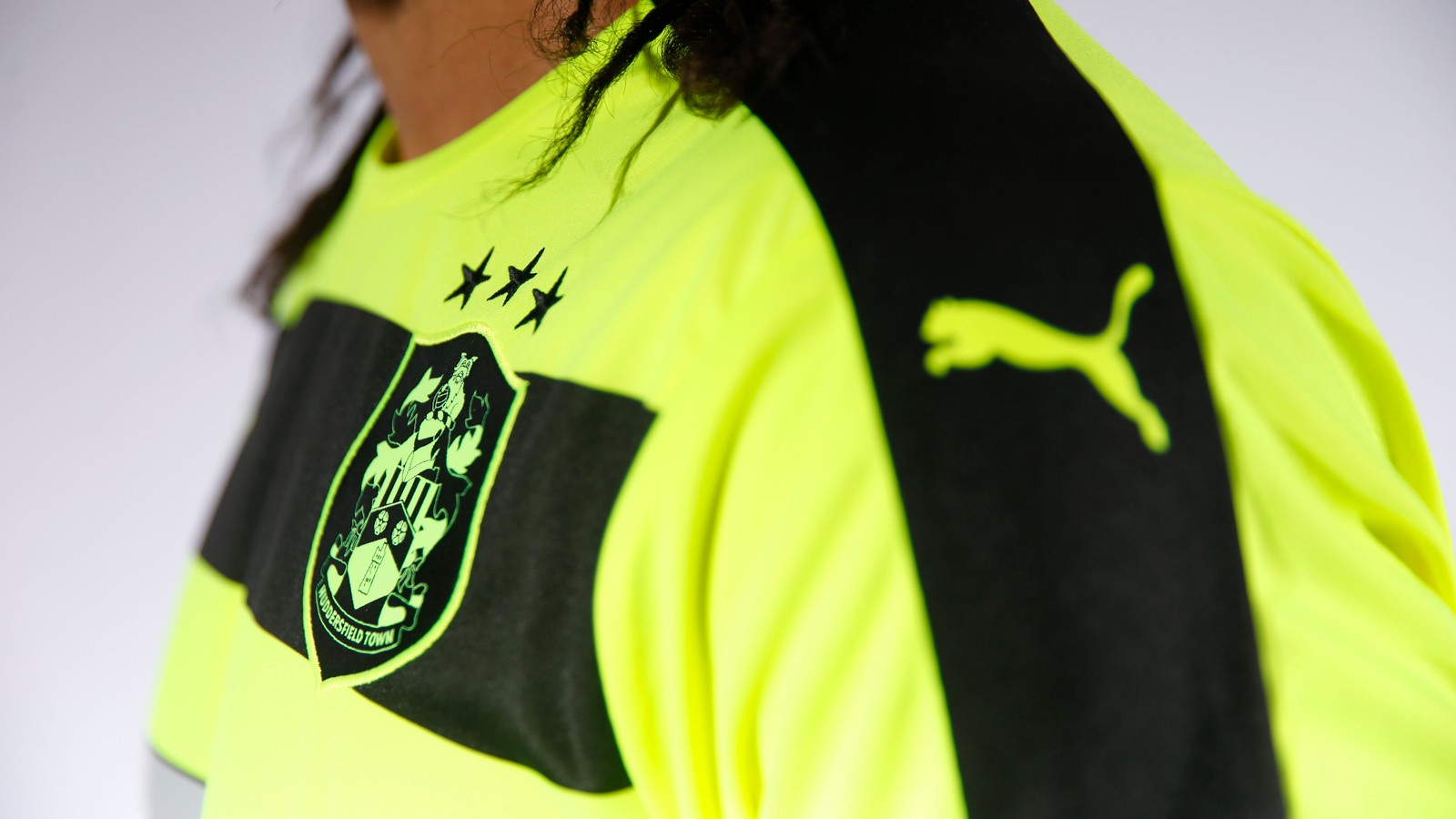 Huddersfield Town 2016-17 Away Kit