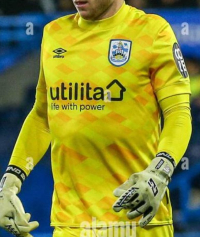 Huddersfield Town 2024-25 GK 3 Kit