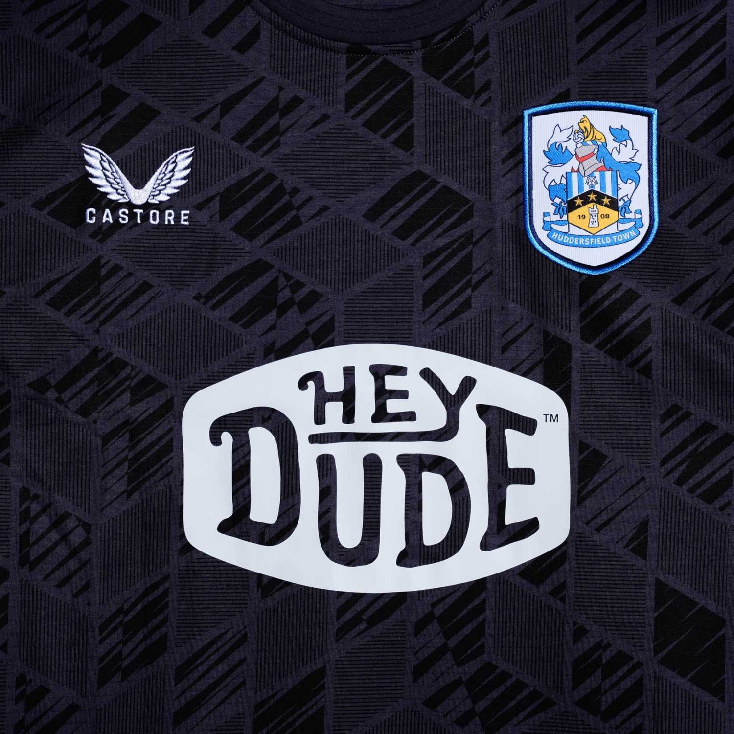 Huddersfield Town 2025-26 GK 2 Kit