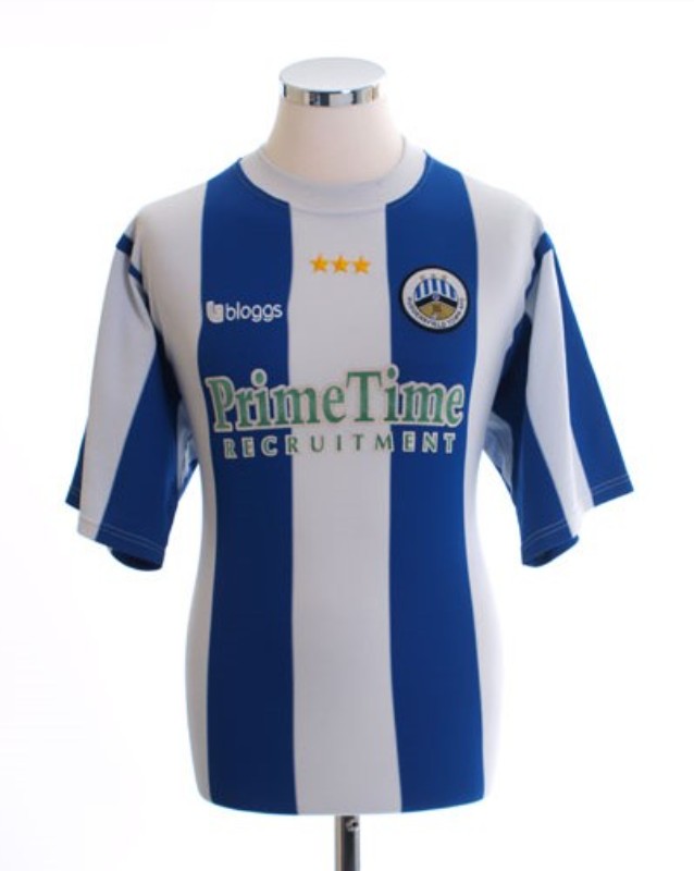 Huddersfield Town 2001-02 Home Kit