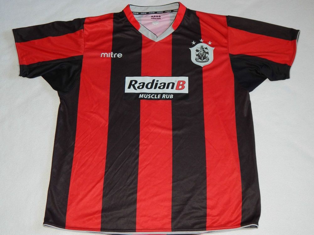 Huddersfield Town 2010-11 Away Kit