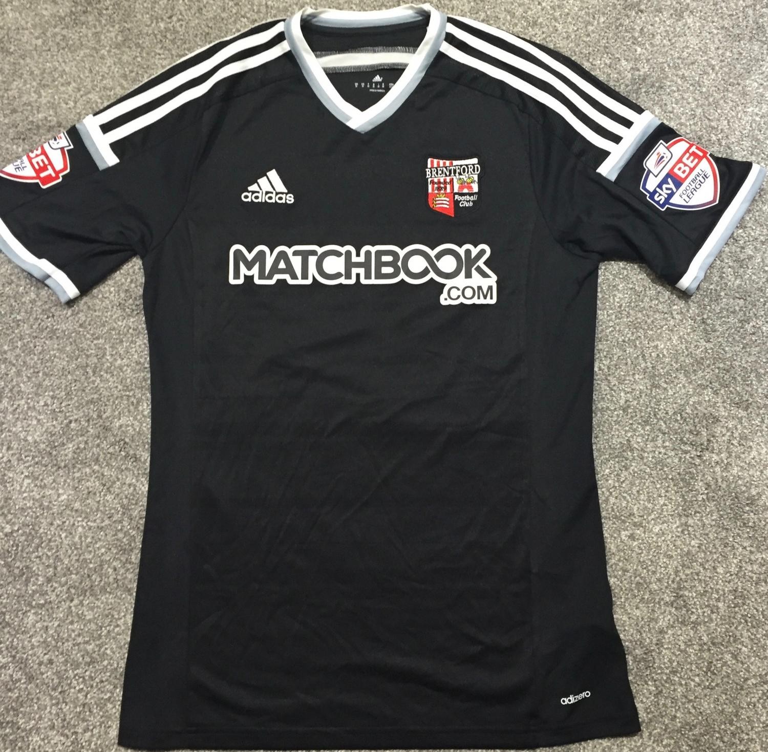 Brentford FC 2015-16 Third Kit