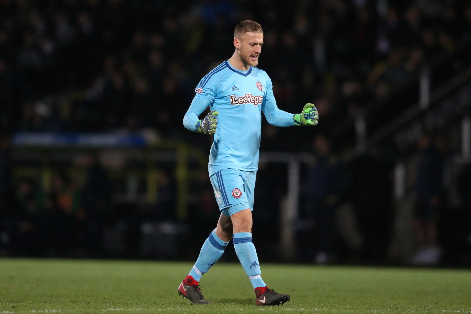 Brentford FC 2017-18 GK 2 Kit