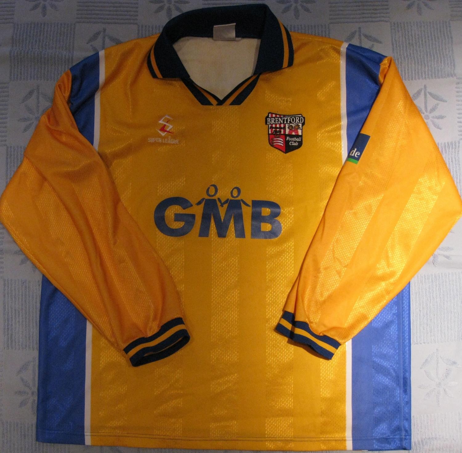 Brentford FC 1998-99 Away Kit
