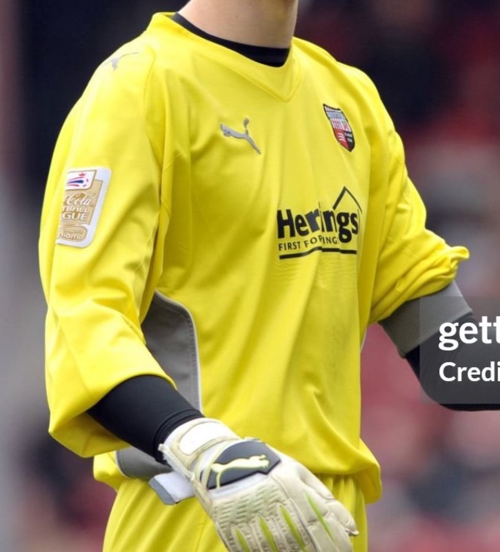 Brentford FC 2009-10 GK 2 Kit