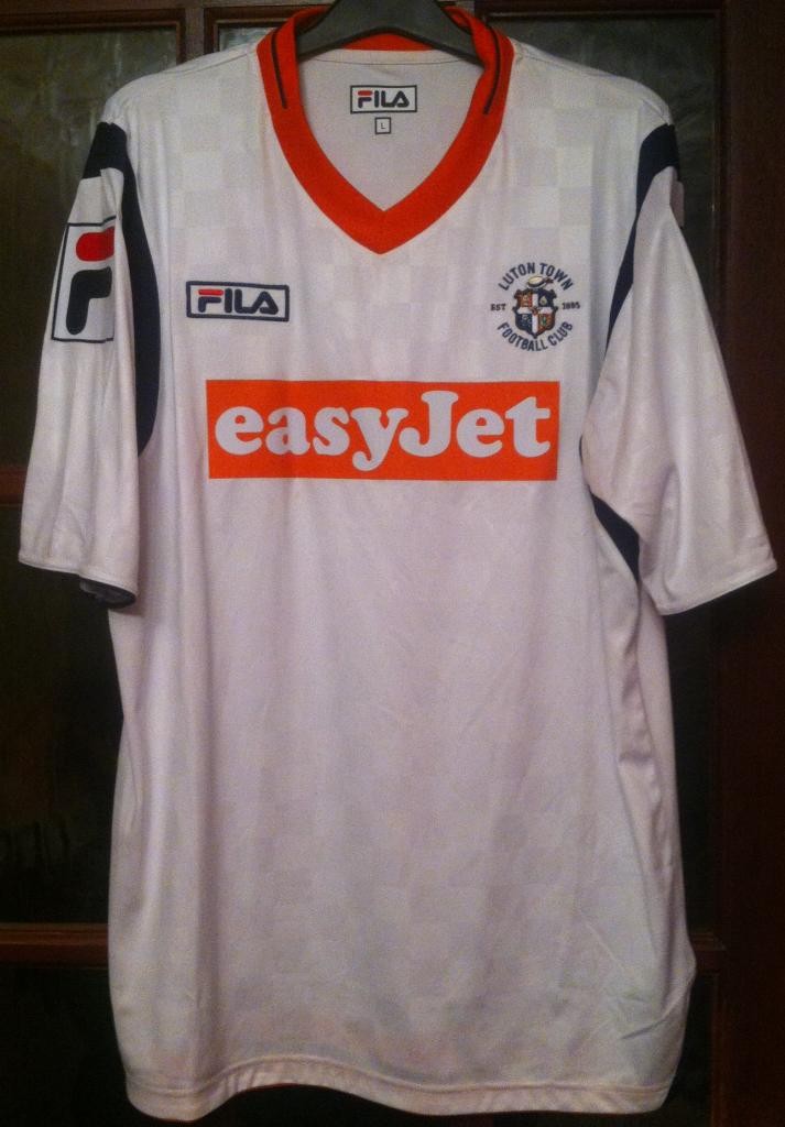 Luton Town 2013-14 Away Kit