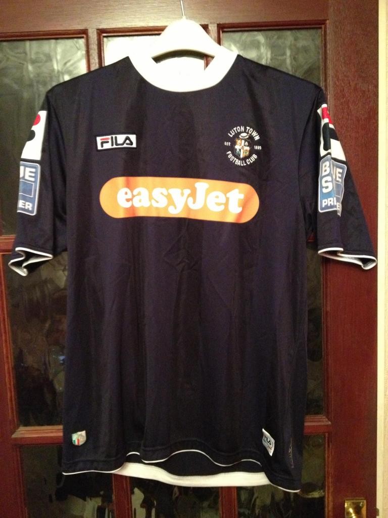 Luton Town 2013-14 Third Kit