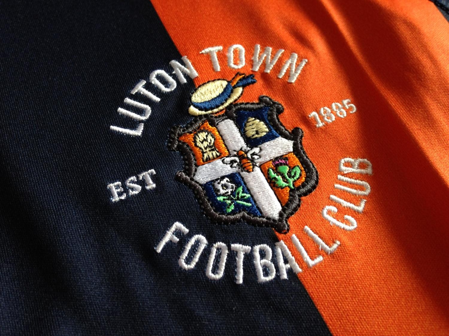 Luton Town 2014-15 Away Kit