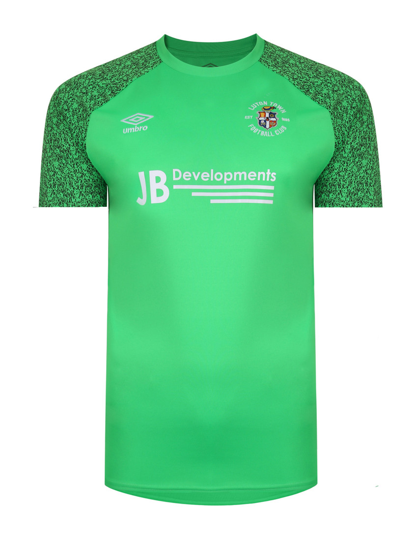 Luton Town 2021-22 GK 1 Kit