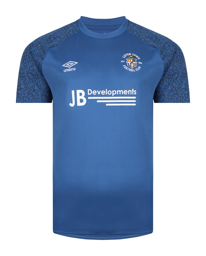 Luton Town 2021-22 GK 3 Kit