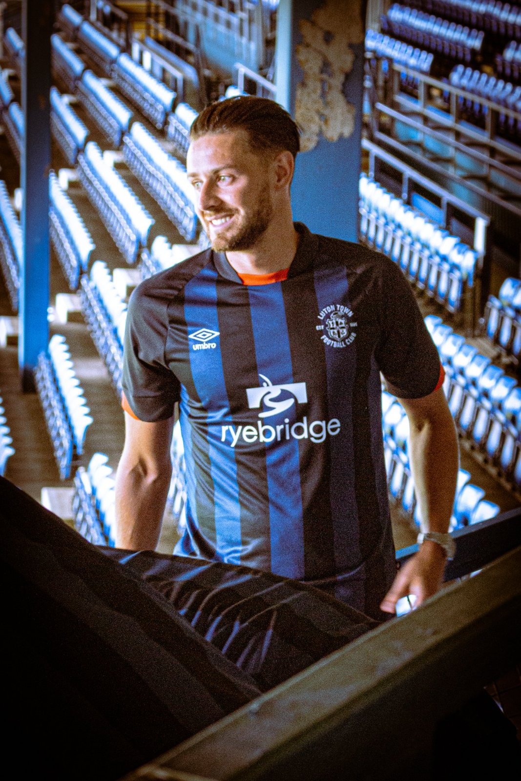 Luton Town 2022-23 Third Kit