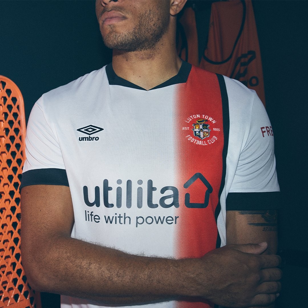 Luton Town 2023-24 Away Kit