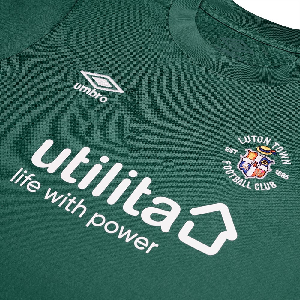 Luton Town 2024-25 GK 1 Kit