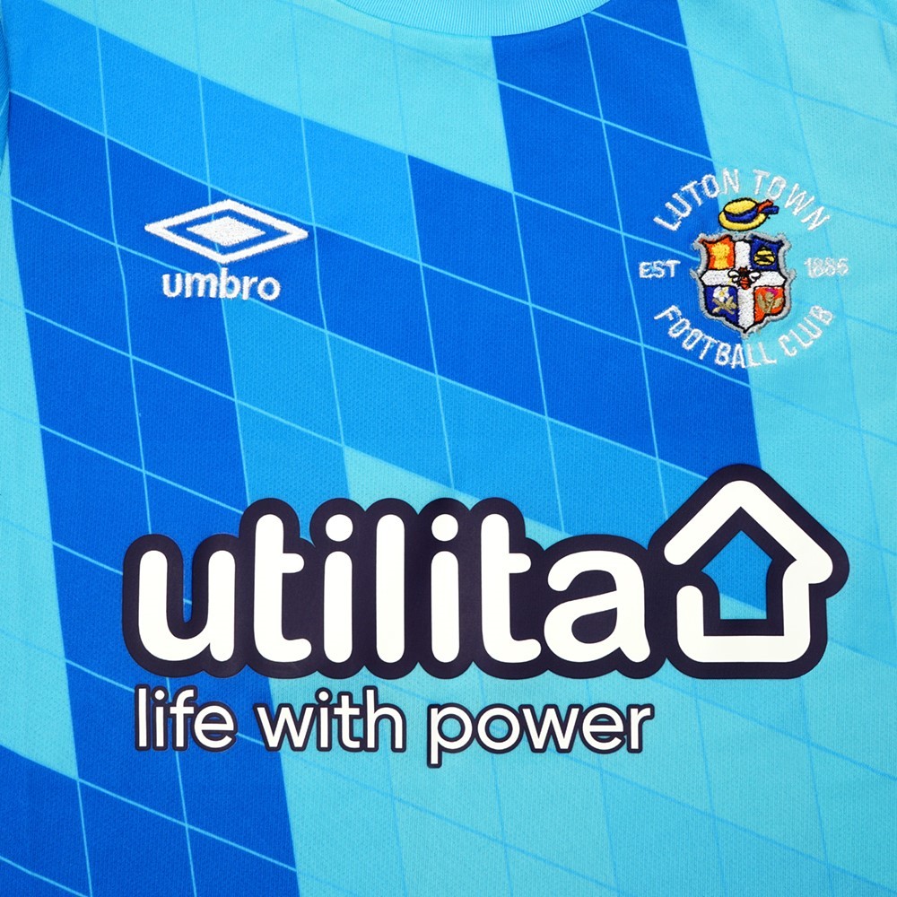 Luton Town 2024-25 GK 2 Kit