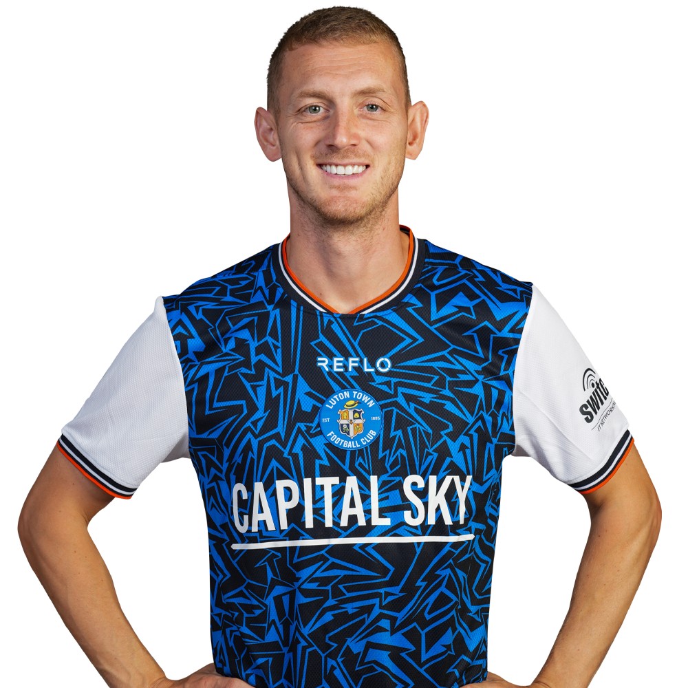 Luton Town 2025-26 Away Kit