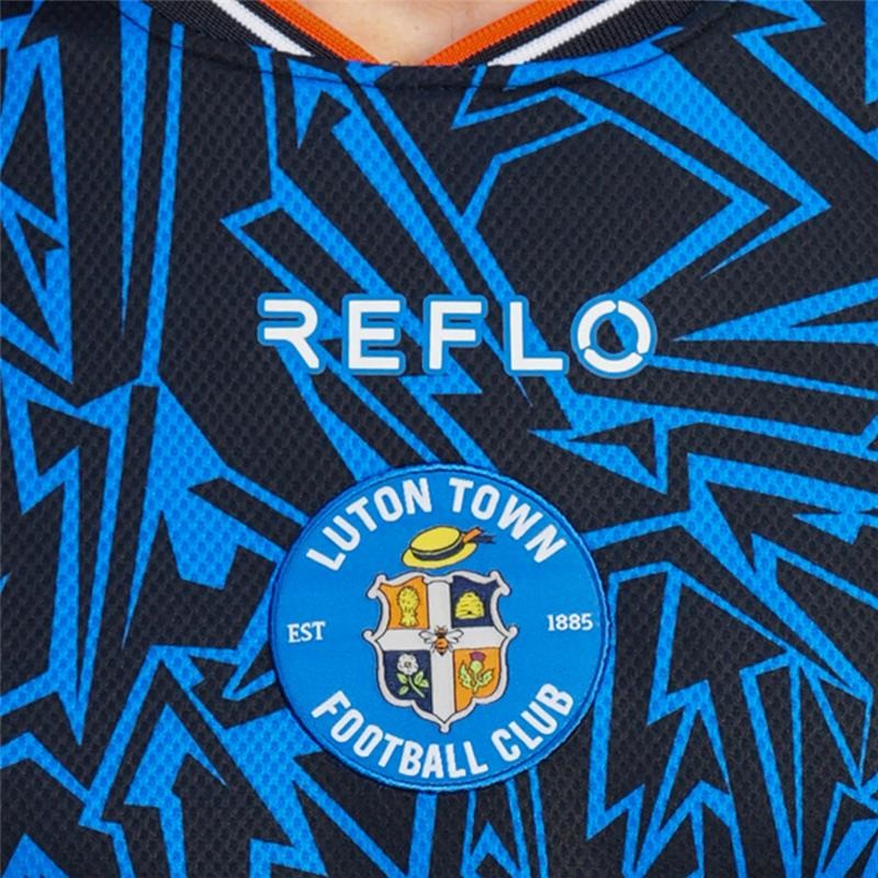 Luton Town 2025-26 Away Kit
