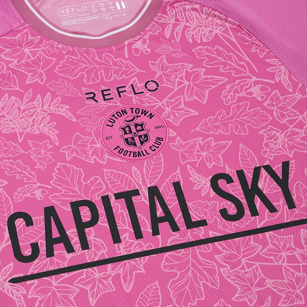 Luton Town 2025-26 GK Third Kit