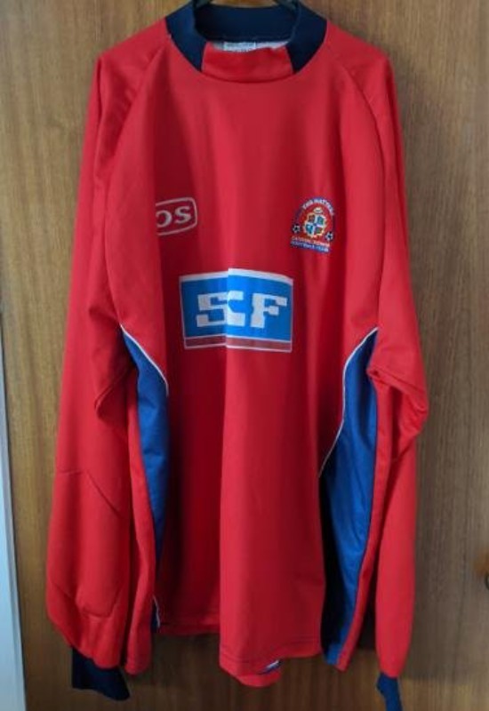 Luton Town 1999-00 GK 1 Kit