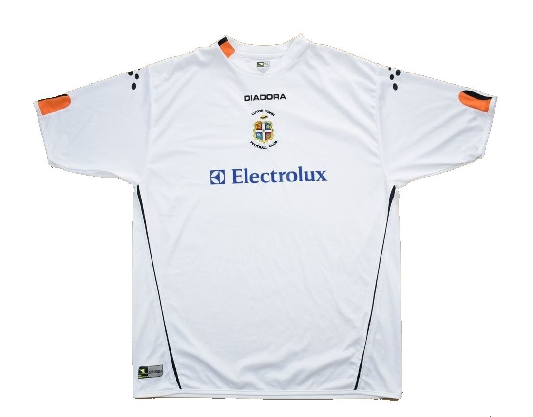 Luton Town 2005-06 Home Kit