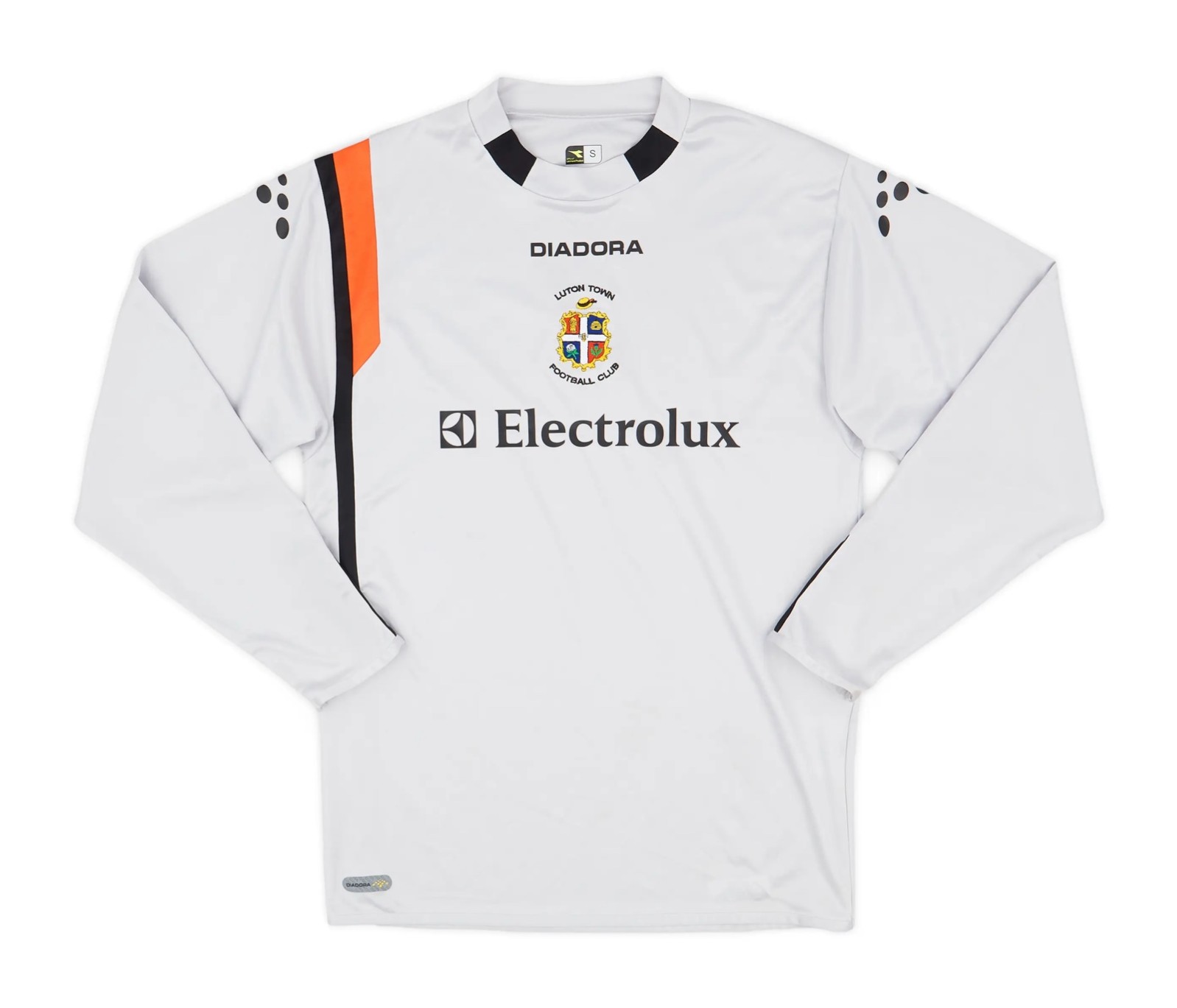 Luton Town 2005-06 GK 1 Kit