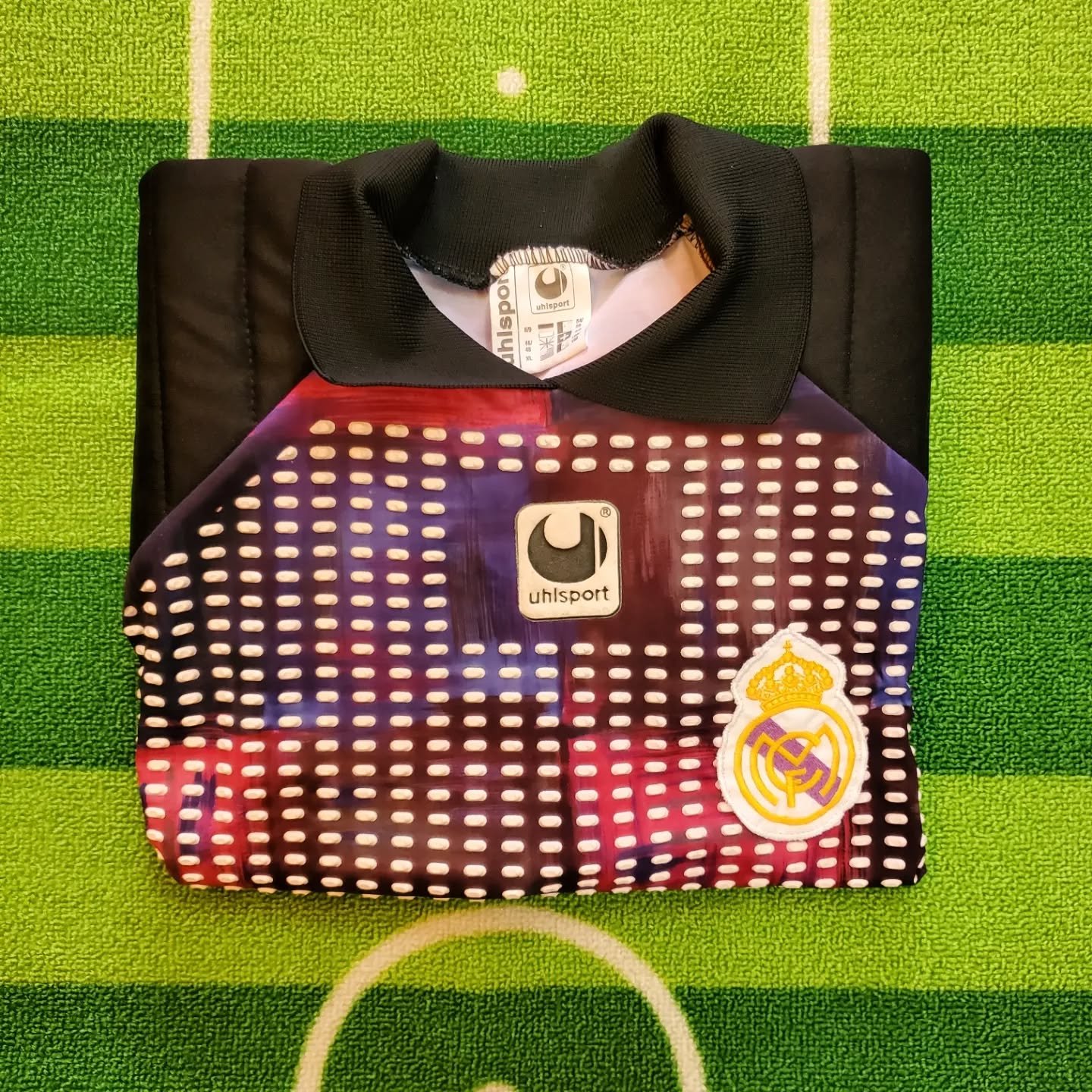 Real Madrid 1993-94 GK 4 Kit