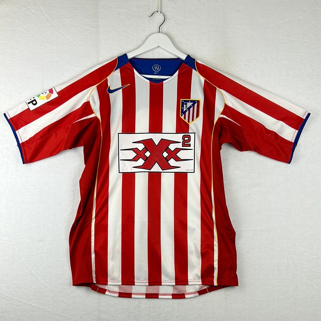 Atlético Madrid 2004-05 Home V11 Kit