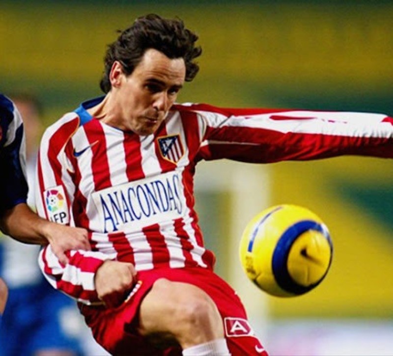 Atlético Madrid 2004-05 Home V14 Kit