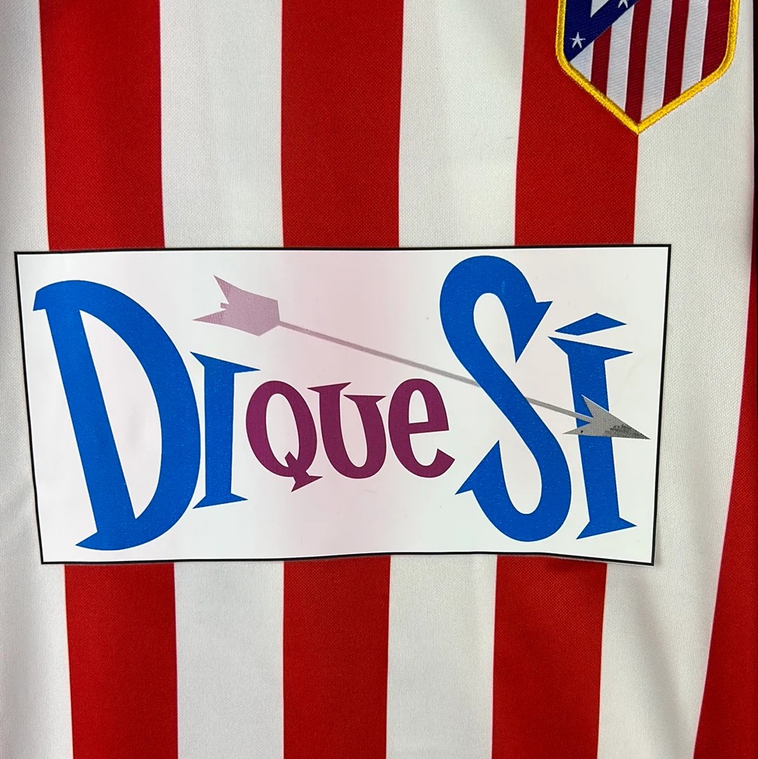 Atlético Madrid 2004-05 Home V9 Kit